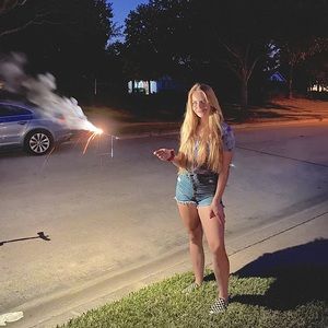 Meet your Posher, Ariel